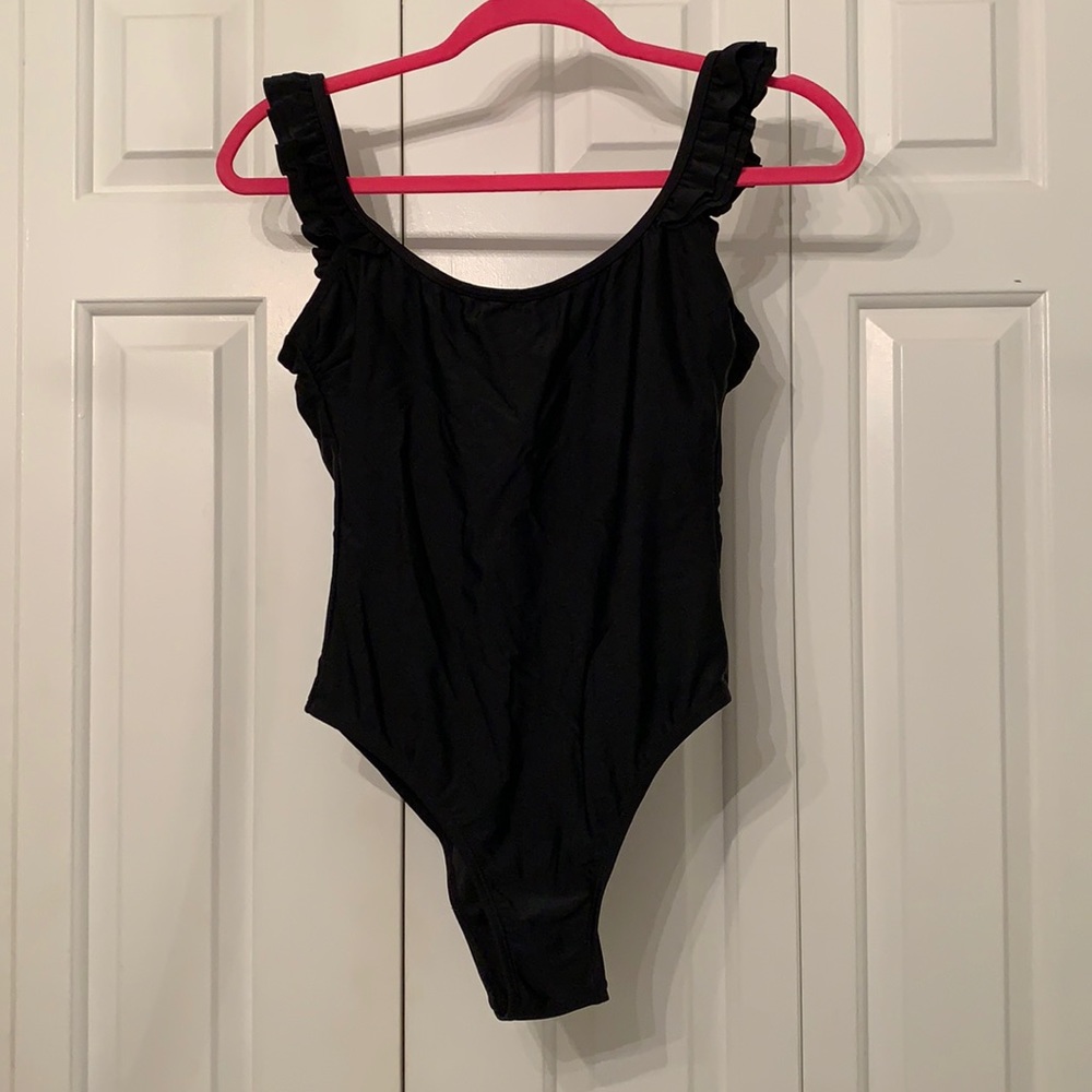 NWOT Ruffle High Rise One Piece Swimsuit
